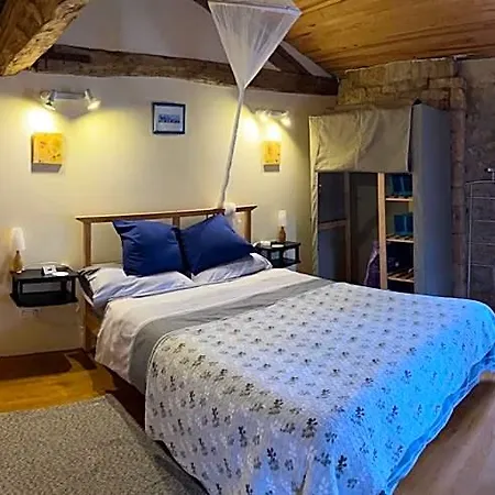 Hotel Le Bois De L'eglise 3*